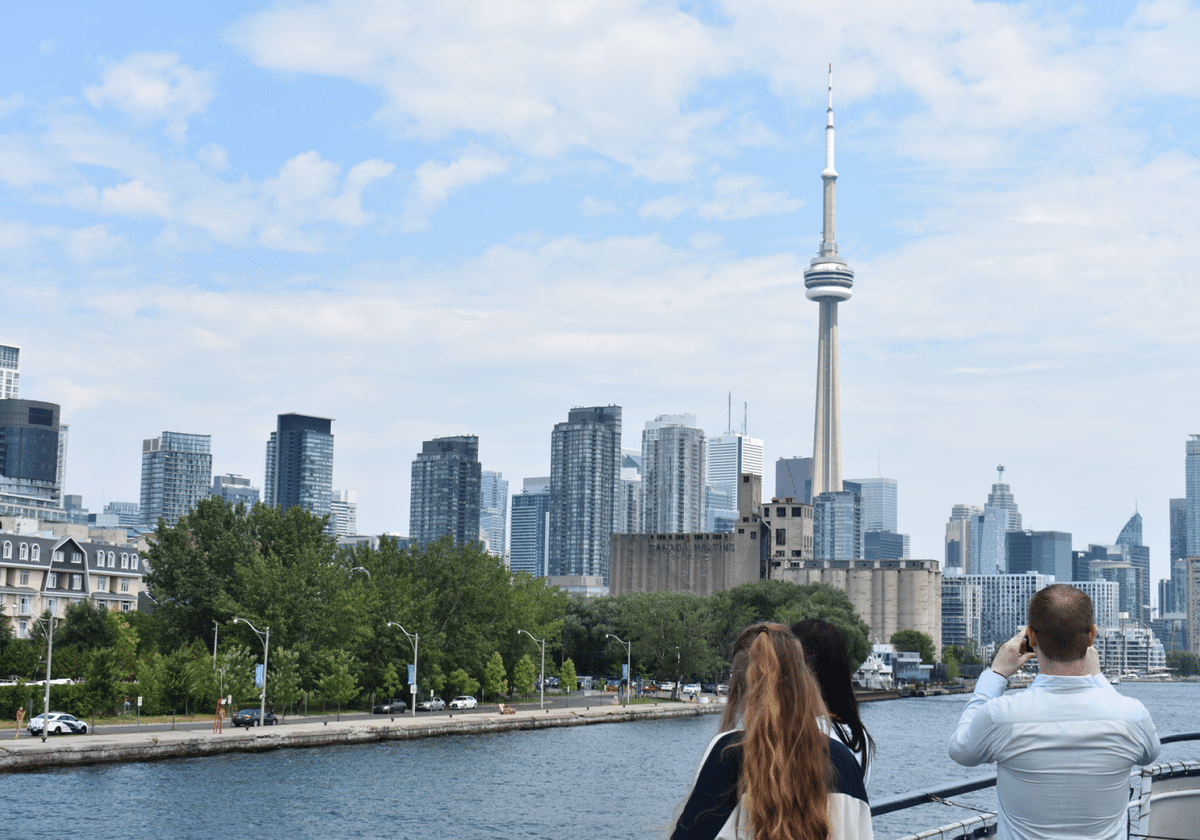 toronto-sightseeing-boat-tours-GTA-Yacht-Rental